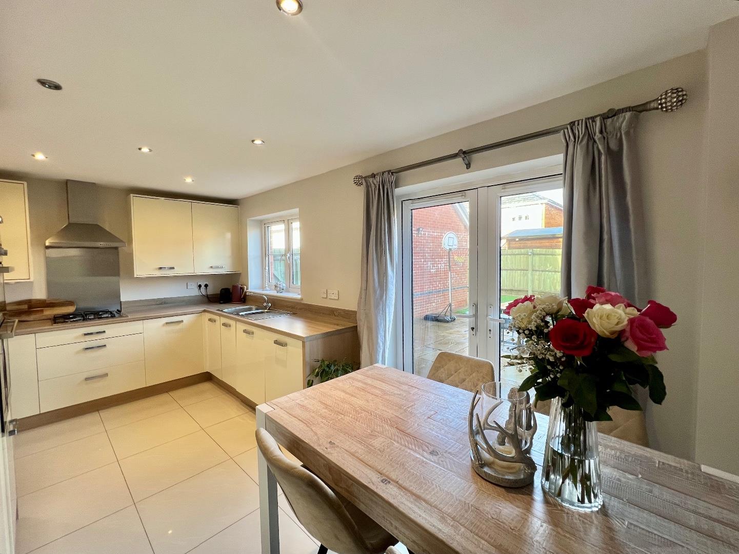 Clos Pwll Clai, Tondu, Bridgend County Borough, CF32 9BZ